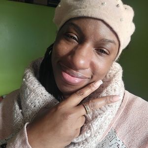 Meet your Posher, Kim